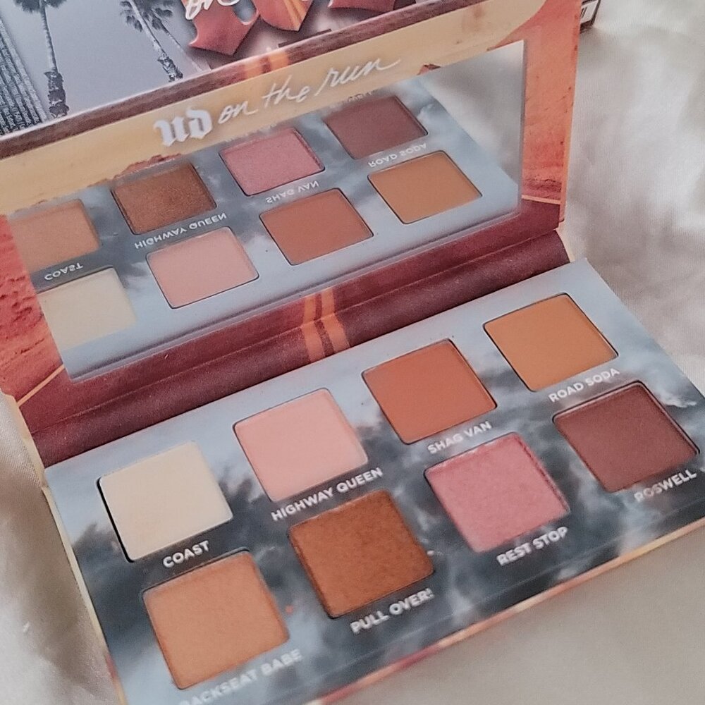 Urban Decay Authentic Highway Queen on the run Palette